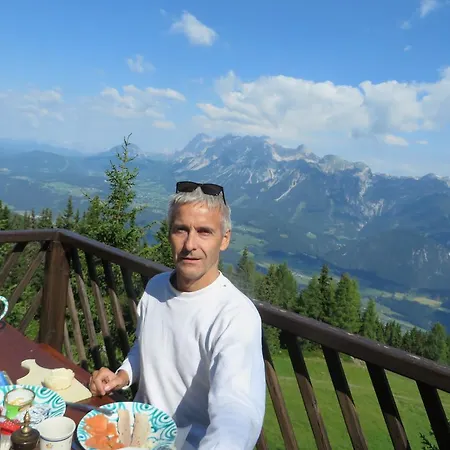 Casa vacanze Dachsteinblick Haus im Ennstal
