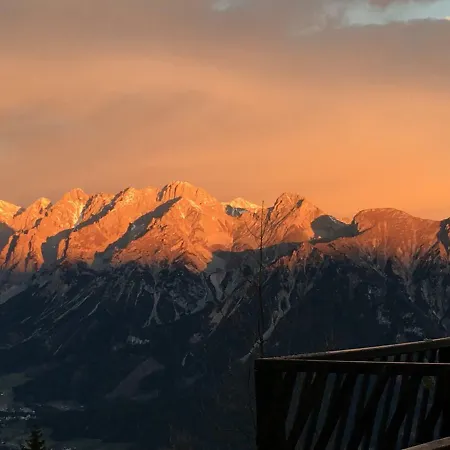 Dachsteinblick Casa vacanze Haus im Ennstal